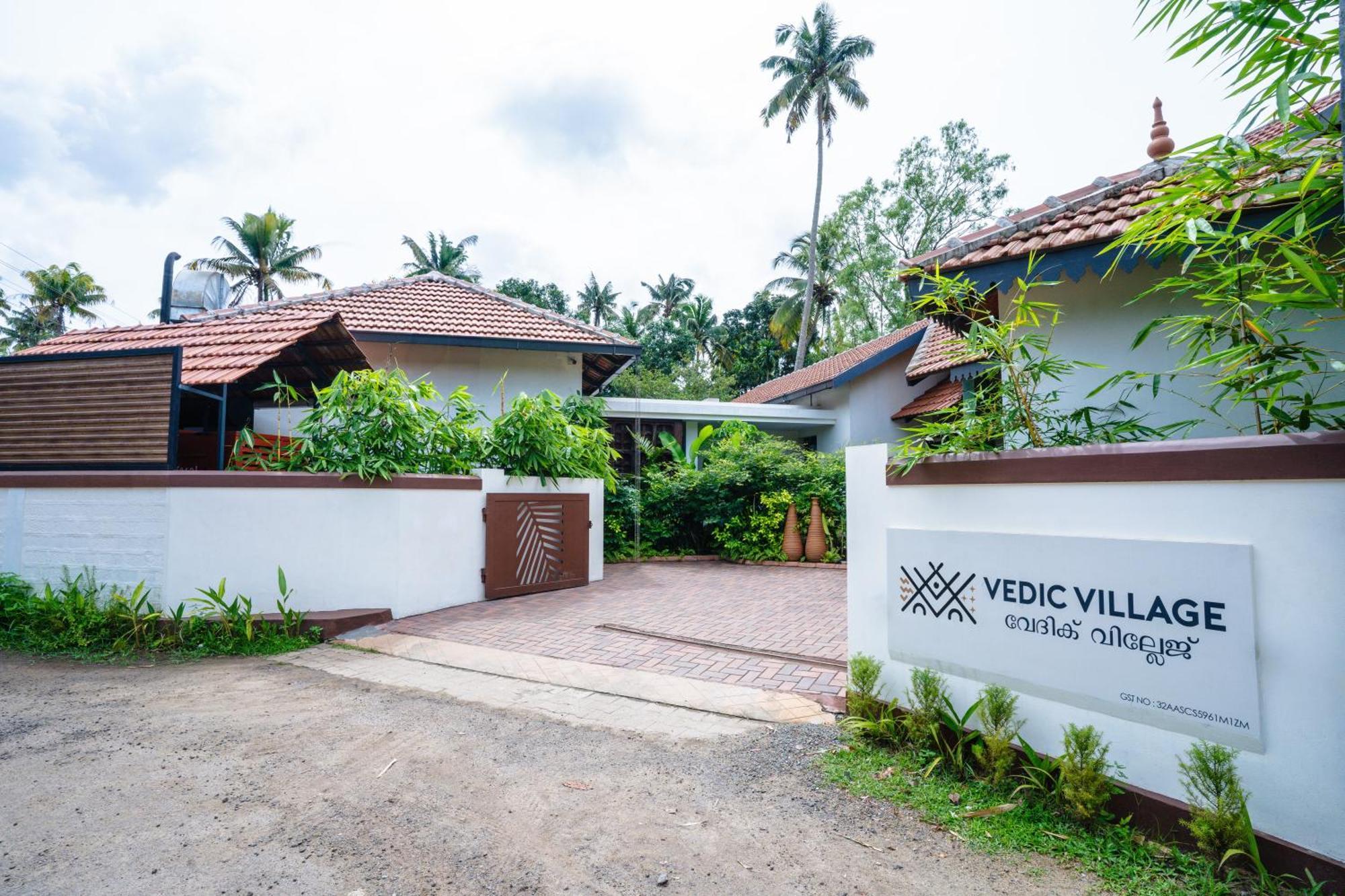Vedic Village Retreat Kodungallur Kochi Buitenkant foto