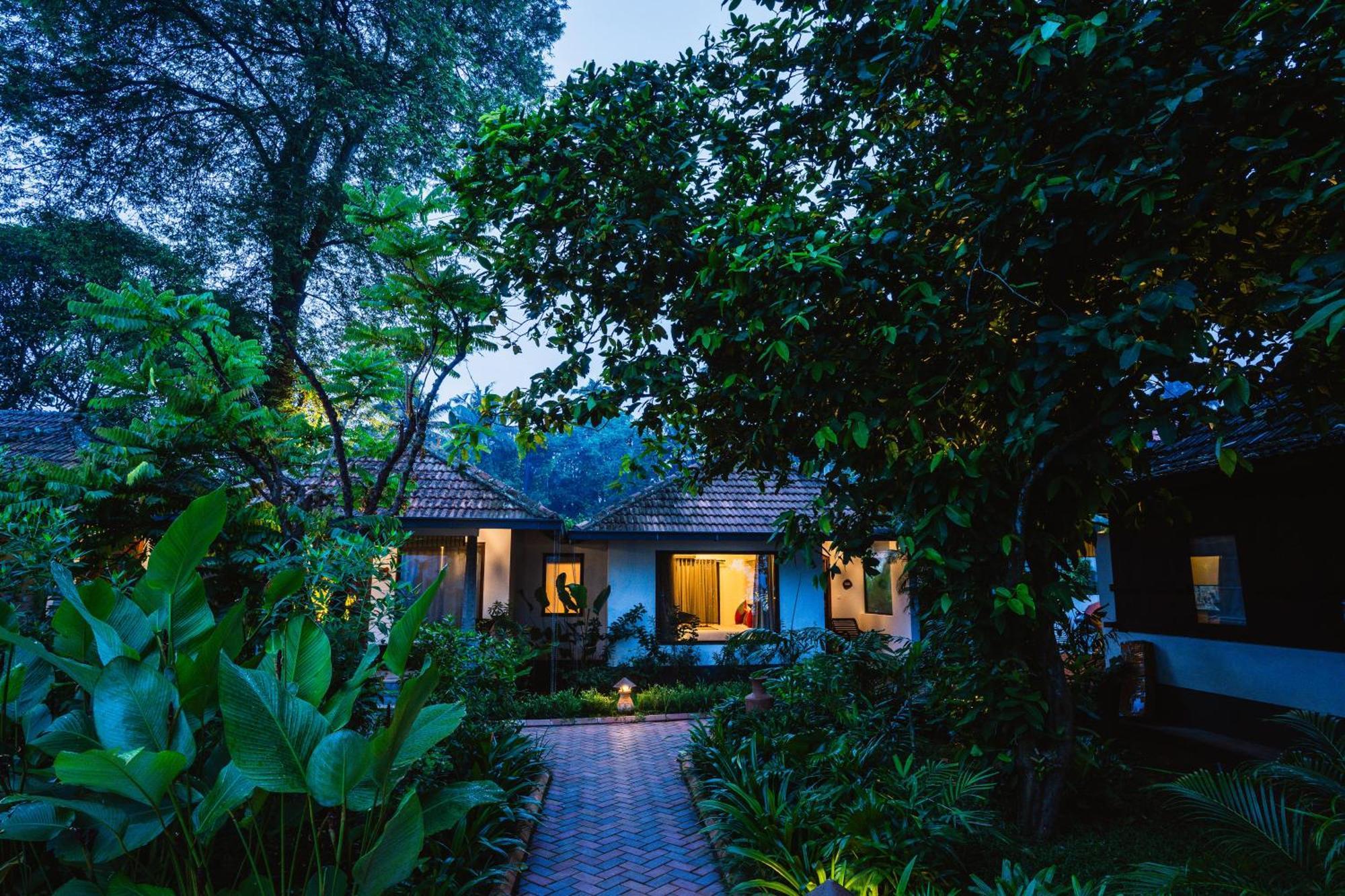 Vedic Village Retreat Kodungallur Kochi Buitenkant foto